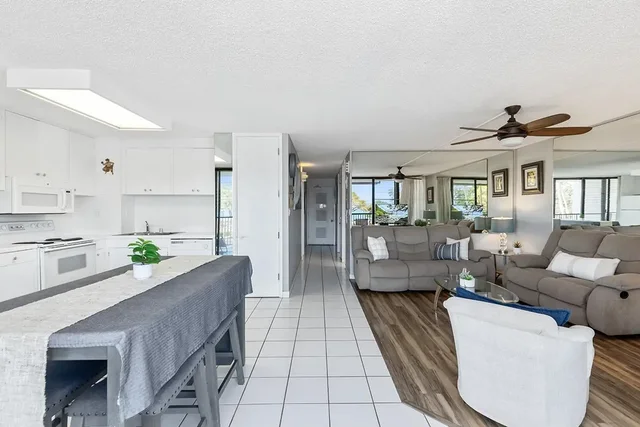 Listing Image for 2653 S Kihei Rd 212 8 of 35