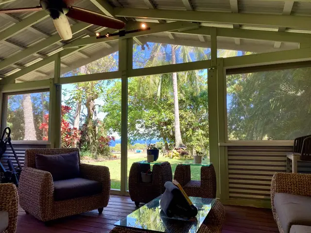Listing Image for 2889 W Lelehuna Pl 24 of 32