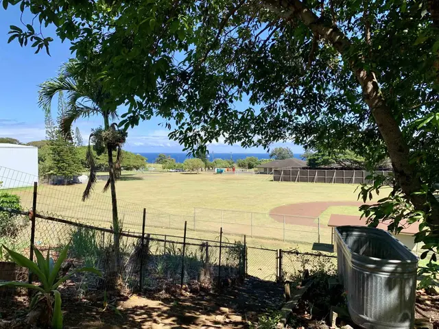 Listing Image for 2889 W Lelehuna Pl 31 of 32