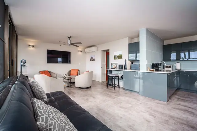 Listing Image for 50 Hauoli St 401 12 of 31