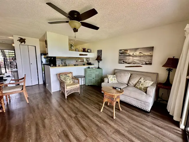 Listing Image for 1000 Kamehameha V Hwy 132 4 of 29