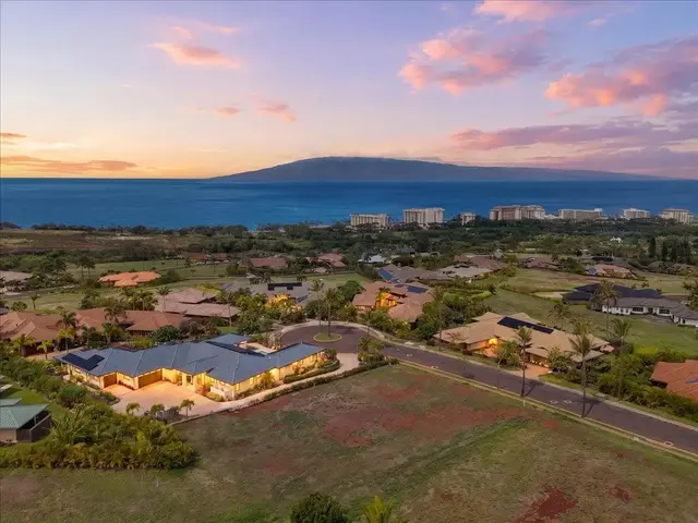 Listing Image for 995 Anapuni Pl 1 of 44