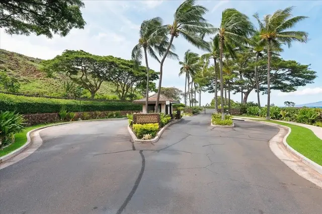 Listing Image for 995 Anapuni Pl 17 of 44