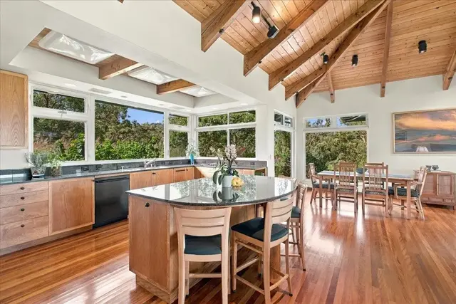 Listing Image for 1316 Hogback Rd 4 of 50