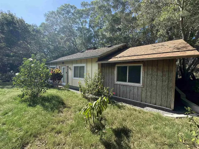 Listing Image for 1751 Kalae Hwy 16 of 16