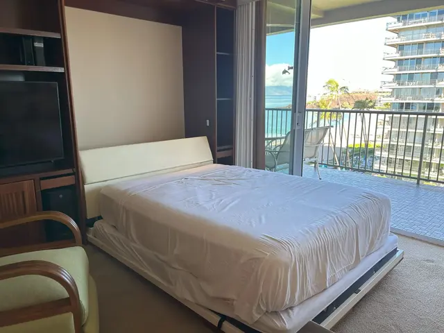 Listing Image for 2481 Kaanapali Pkwy 1070/e 10 of 16