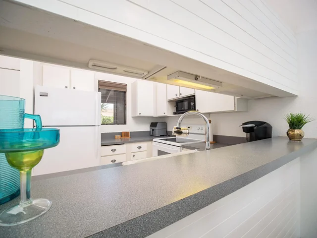 Listing Image for 15 Kulanihakoi St 16g 5 of 25