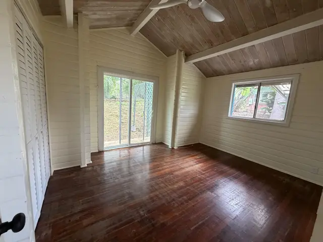 Listing Image for 140 Kahala Pl 19 of 34