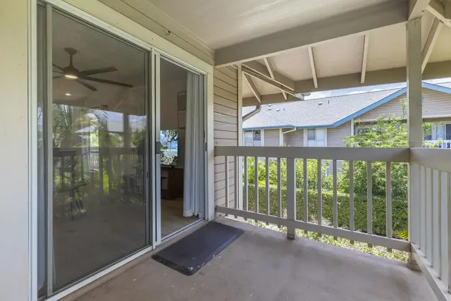 Listing Image for 480 Kenolio Rd 24-202 29 of 47