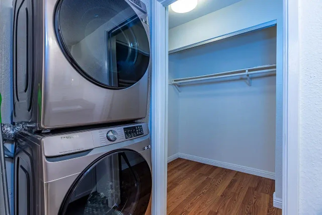 Listing Image for 140 Uwapo Rd 57-101 19 of 33