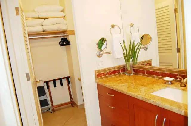 Listing Image for 2481 Kaanapali Pkwy 1162 H 8 of 40