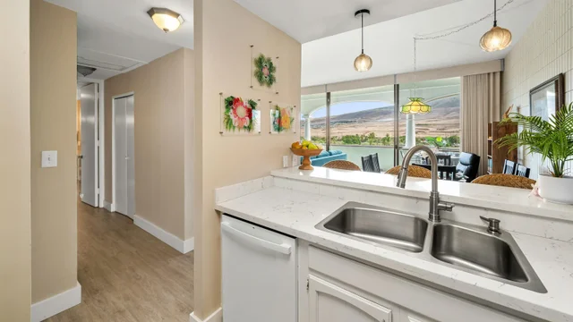 Listing Image for 475 Front St Ph 4 17 of 38