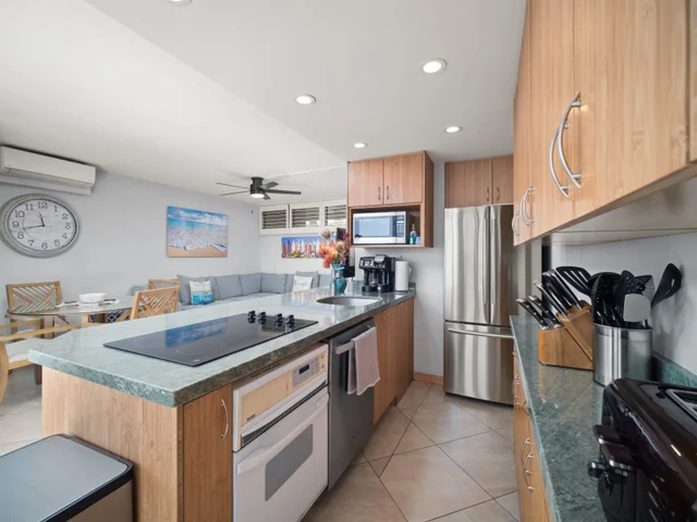 Listing Image for 2450 S Kihei Rd 305 10 of 45