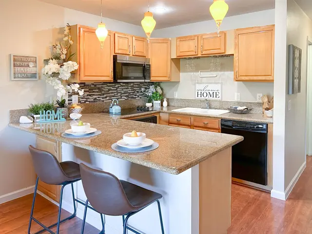 Listing Image for 3740 Lower Honoapiilani Rd F307 1 of 20
