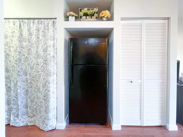 Listing Image for 3740 Lower Honoapiilani Rd F307 13 of 20