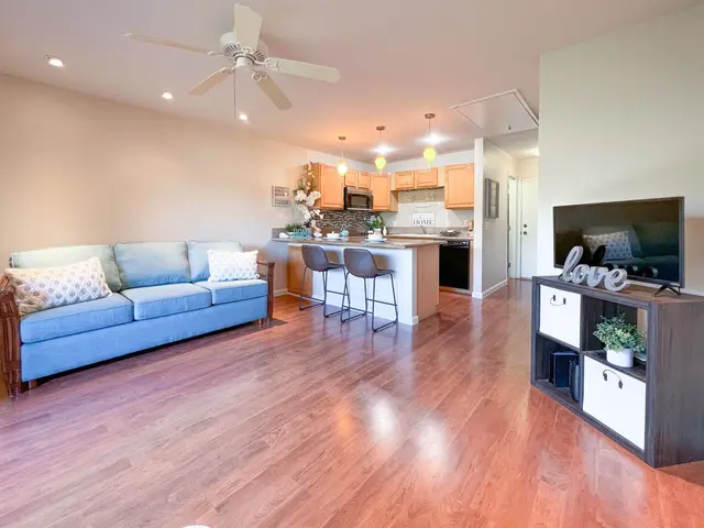 Listing Image for 3740 Lower Honoapiilani Rd F307 2 of 20