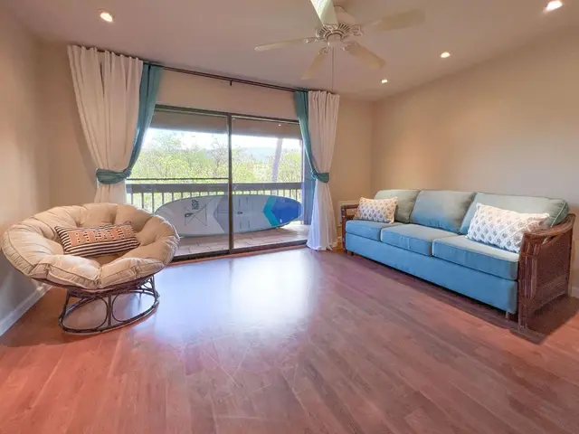 Listing Image for 3740 Lower Honoapiilani Rd F307 3 of 20