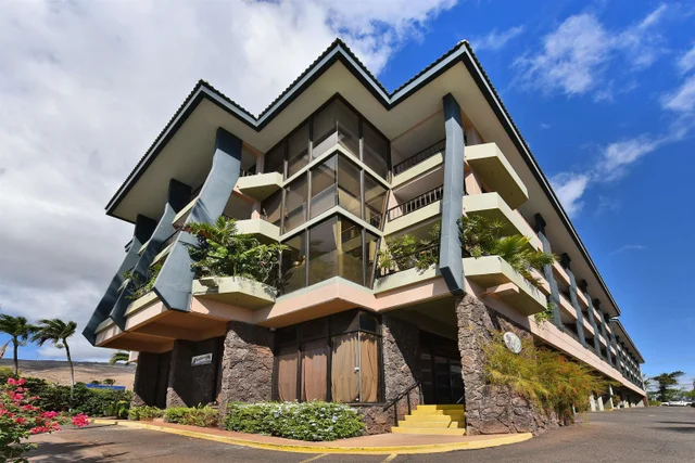 Listing Image for 20 Hauoli St 305 10 of 29