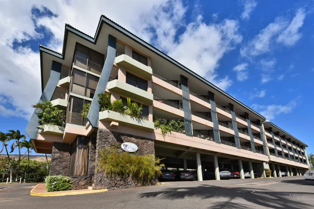 Listing Image for 20 Hauoli St 305 26 of 29