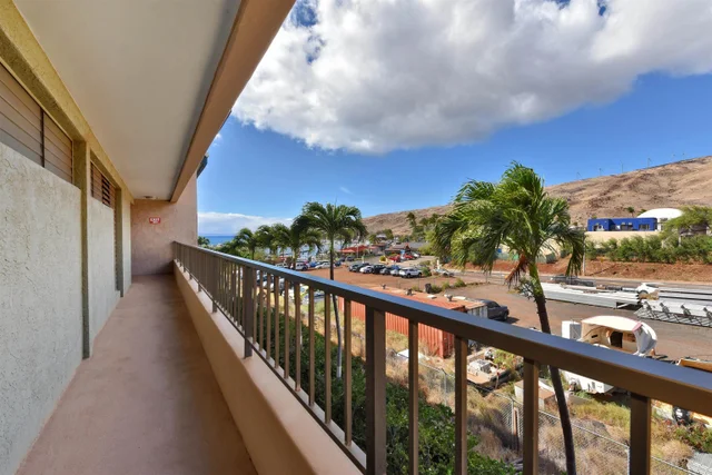 Listing Image for 20 Hauoli St 305 28 of 29