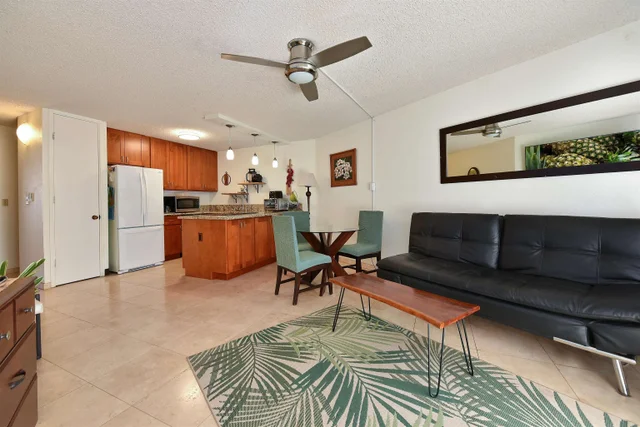 Listing Image for 20 Hauoli St 305 7 of 29