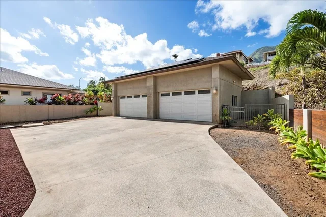 Listing Image for 29 Papakapu Pl 16 of 50