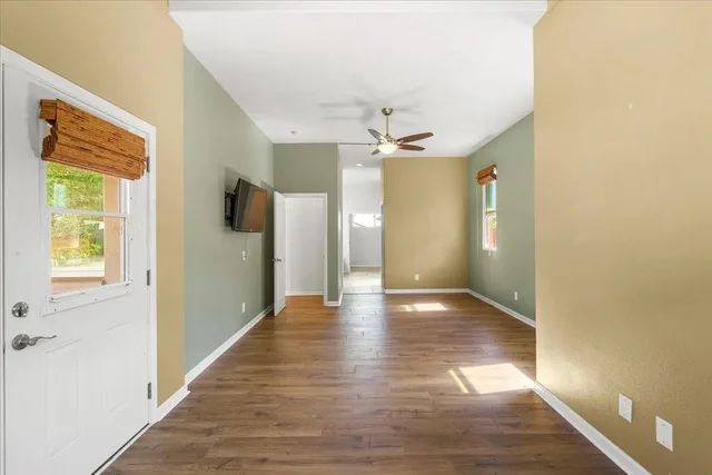 Listing Image for 29 Papakapu Pl 21 of 50