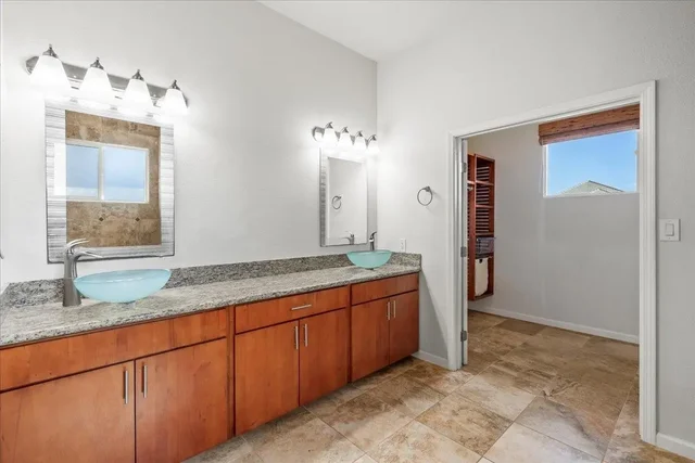 Listing Image for 29 Papakapu Pl 24 of 50