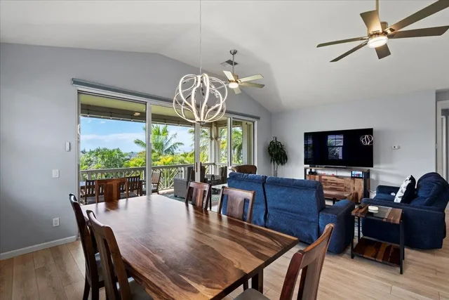 Listing Image for 30 Laukahi St 12 of 45