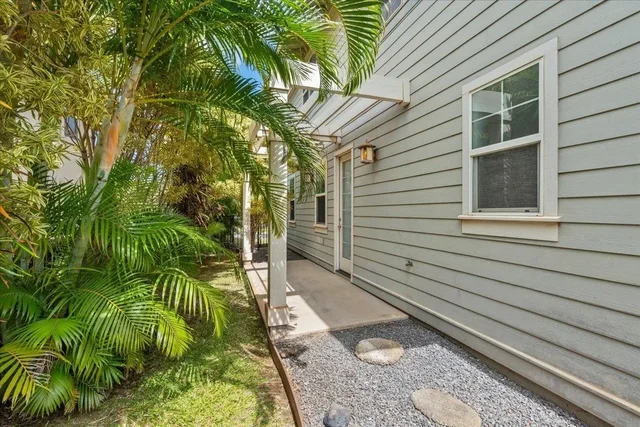 Listing Image for 30 Laukahi St 44 of 45