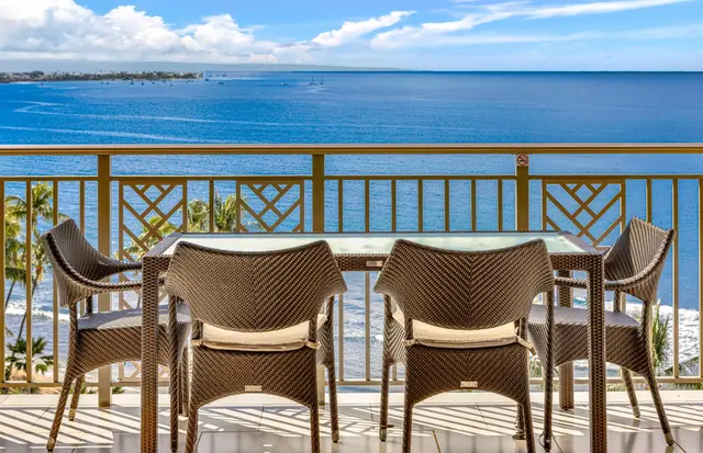 Listing Image for 200 Nohea Kai Dr 3-up 48-52 15 of 22
