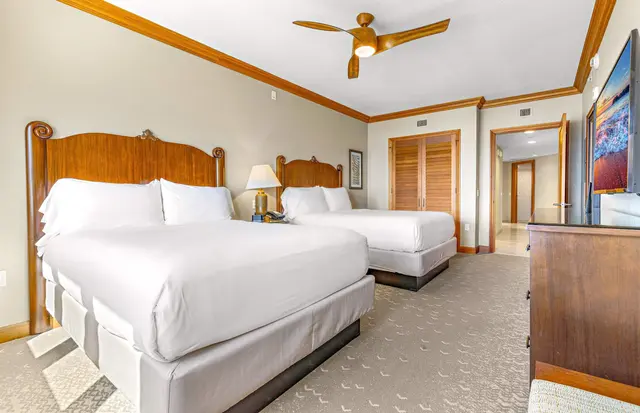 Listing Image for 200 Nohea Kai Dr 3-up 48-52 19 of 22