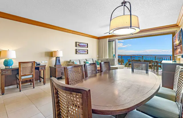 Listing Image for 200 Nohea Kai Dr 3-up 48-52 9 of 22