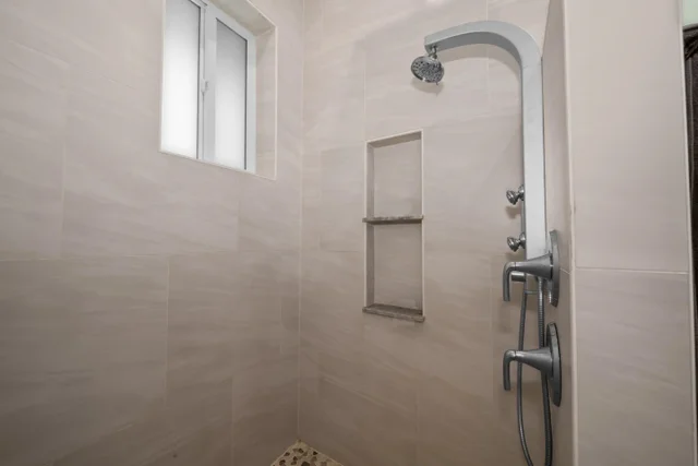 Listing Image for 272 Huahua St 27 of 43