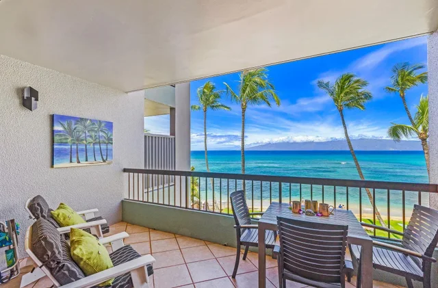 Listing Image for 3875 Lower Honoapiilani Rd B305 3 of 35