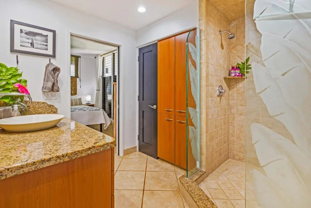 Listing Image for 3875 Lower Honoapiilani Rd B305 6 of 35