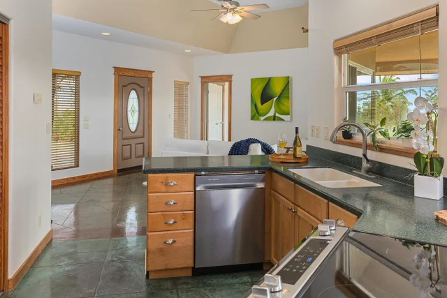 Listing Image for 68 Awaiku St B 21 of 33