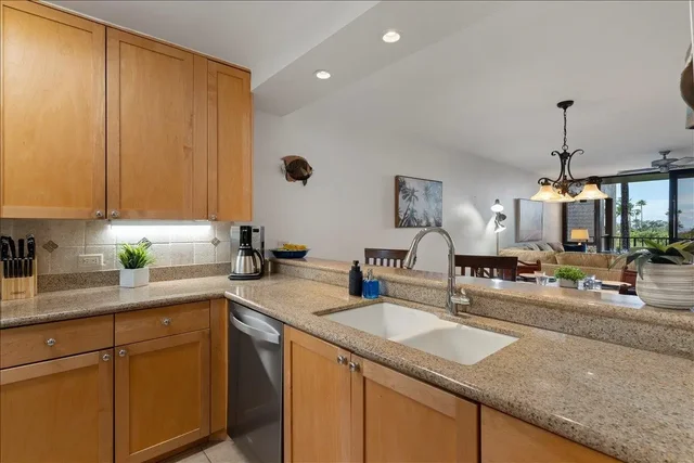 Listing Image for 2695 S Kihei Rd 5-205 14 of 43