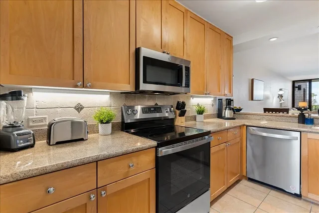 Listing Image for 2695 S Kihei Rd 5-205 7 of 43