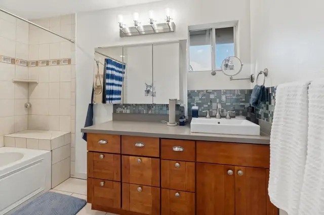 Listing Image for 141 Ohukai Rd 16 of 47