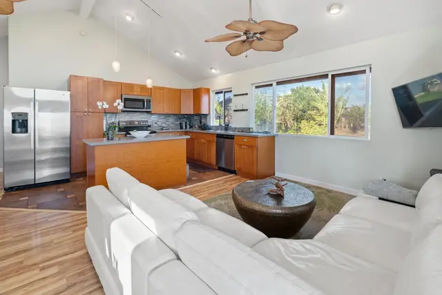 Listing Image for 141 Ohukai Rd 5 of 47