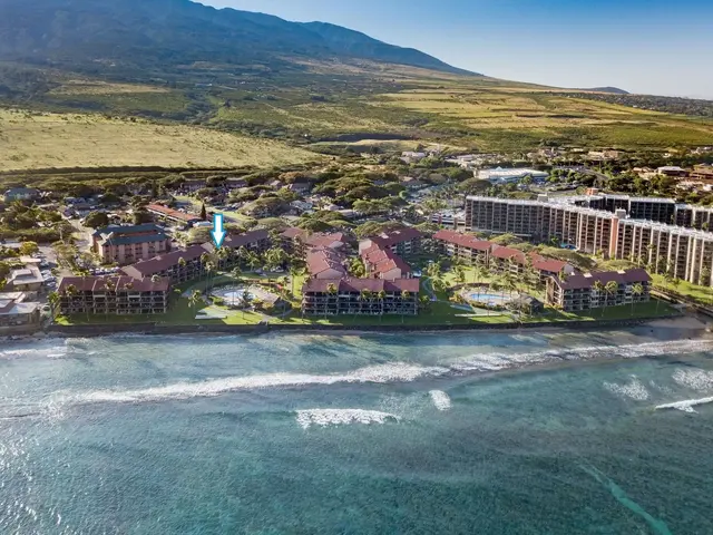Listing Image for 3543 Lower Honoapiilani Rd C209 7 of 7