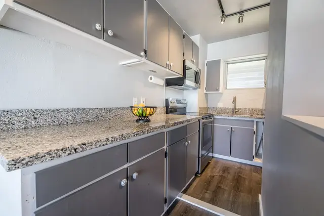 Listing Image for 1063 Lower Main St 310 19 of 46