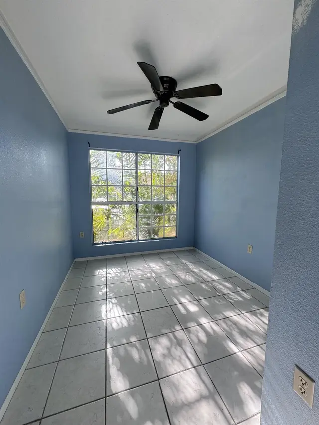 Listing Image for 160 Keonekai Rd 14-102 5 of 5