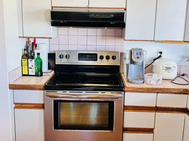 Listing Image for 680 Noweo Pl 10 of 49
