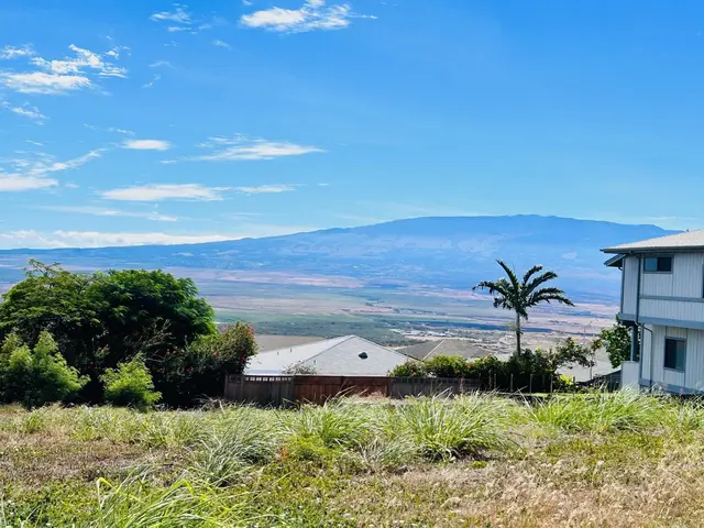 Listing Image for 680 Noweo Pl 5 of 49