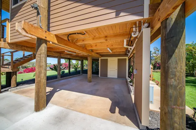 Listing Image for 185 Auhana Rd Unit A 23 of 28