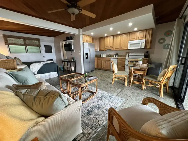 Listing Image for 4435 Lower Honoapiilani Rd 112 5 of 30