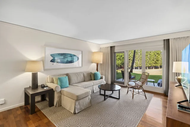 Listing Image for 1 Ritz Carlton Dr 1125 7 of 36