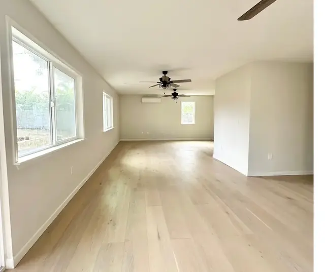 Listing Image for 208 Mehani Cir 9 of 20